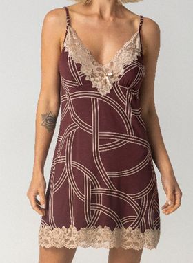 Camisola Curta Inspirate 160650 Feminina Rongeant Estampado Renda e Viscose T. P/GG